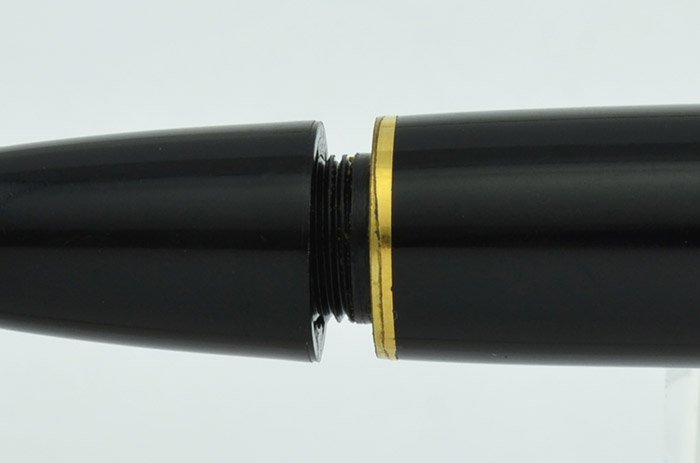 Montblanc Meisterstuck 146 Fountain Pen (1970s) - Black w Gold